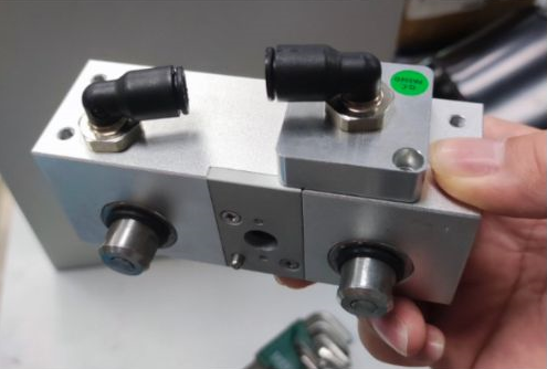 [100179] Vaporizer Bypass Valve (To Switch Between Different Vaporizers)